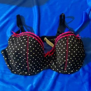 L.e.i 40C black bra with hearts